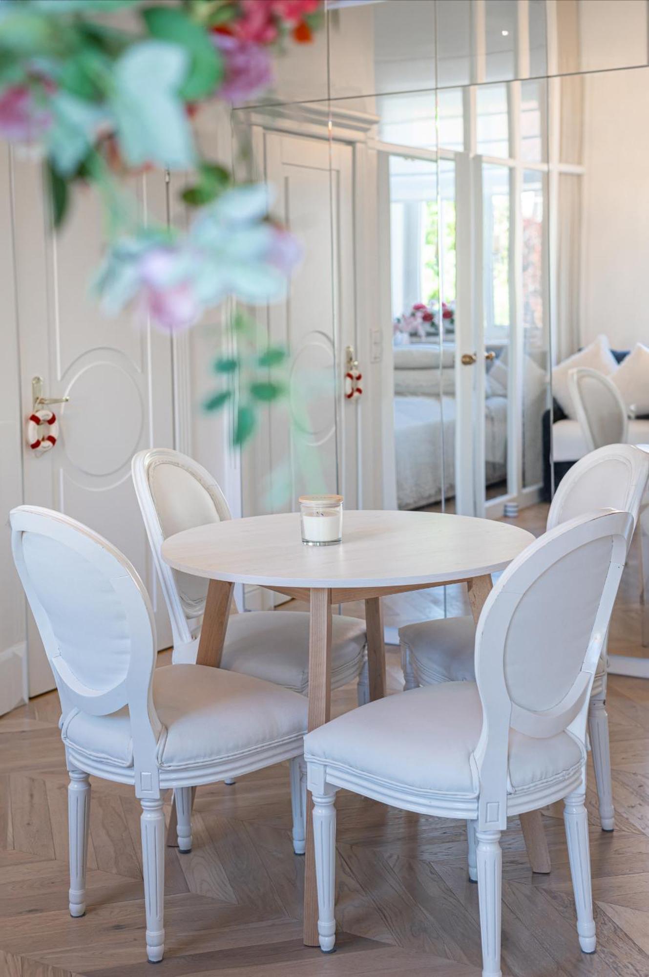 Apartament Meduza Nadmorskie Miejsce Gdynia Kültér fotó